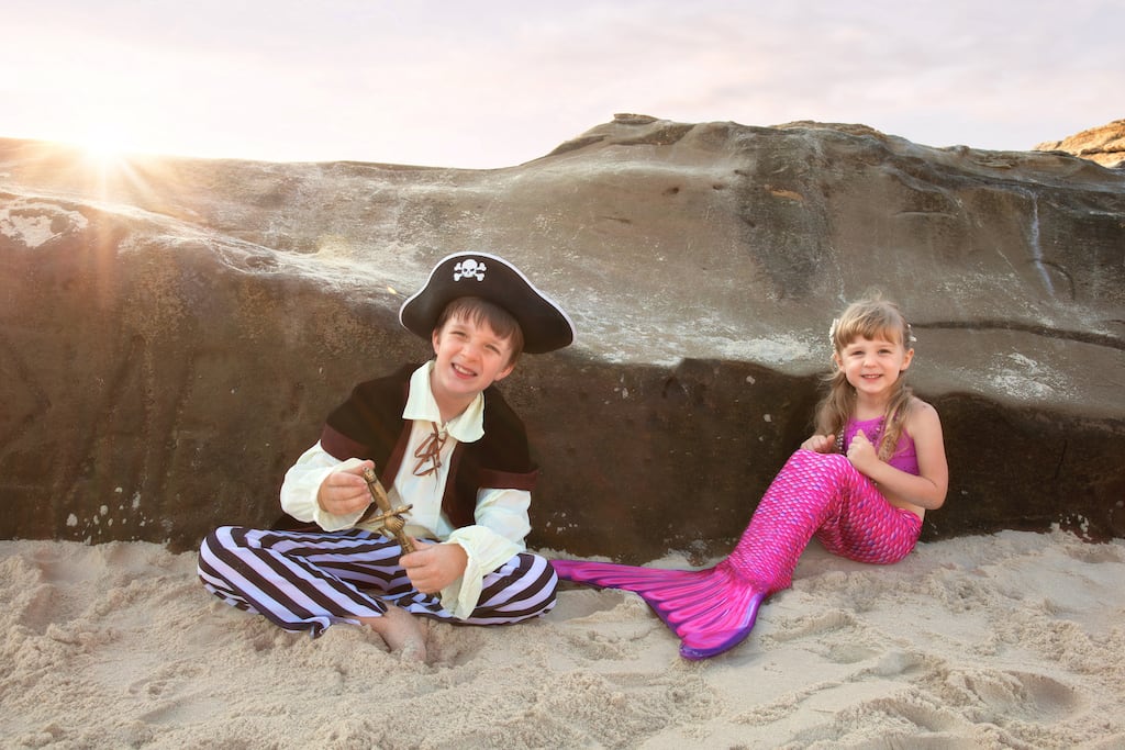 Mermaid and Pirate photo shoot in San Diego